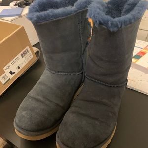 Bailey bow uggs